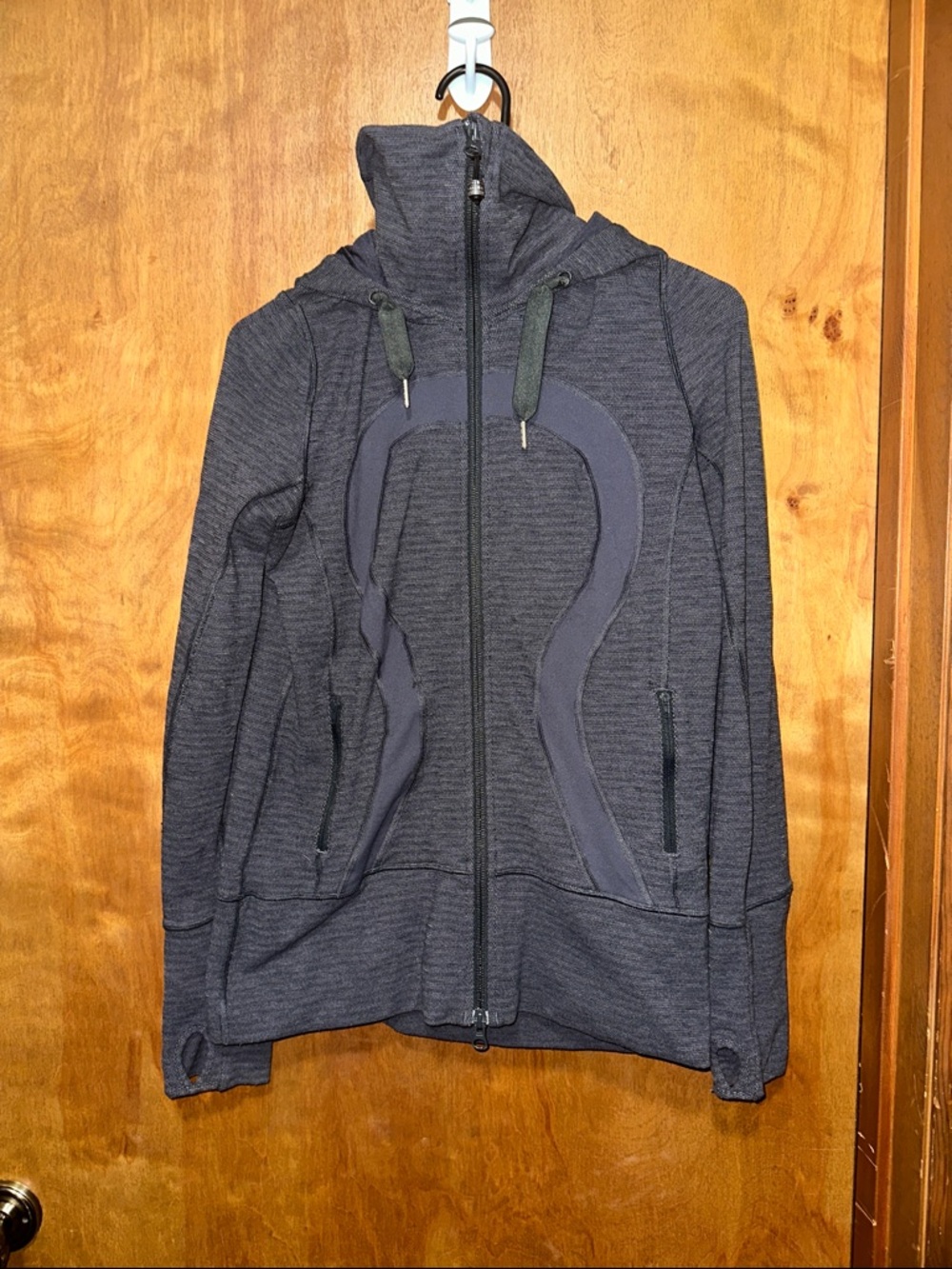LULULEMON Athletic Full-Zip Hooded Jacket in Charcoalt Gray